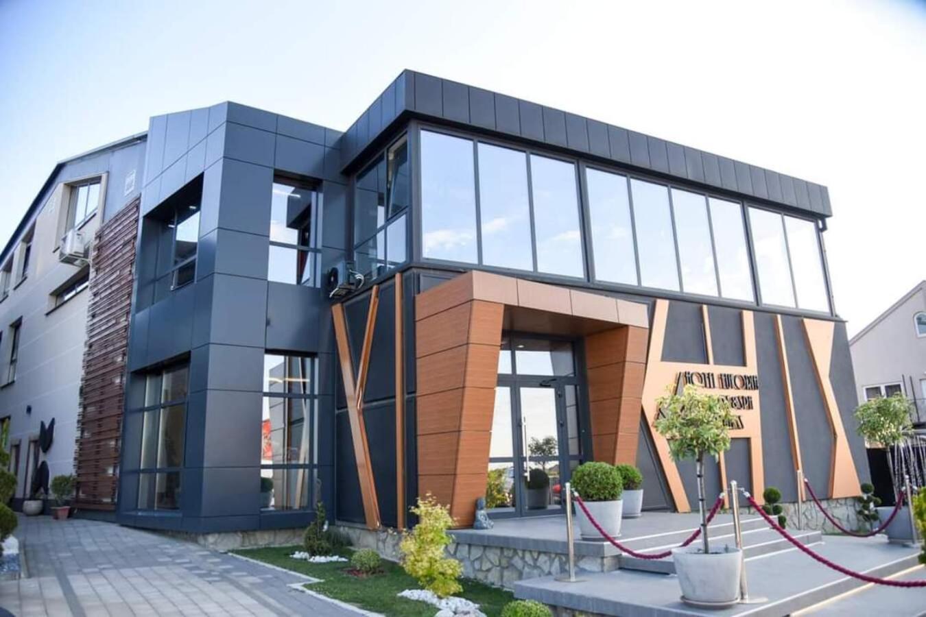 Hotel Euforia Lounge Šabac المظهر الخارجي الصورة
